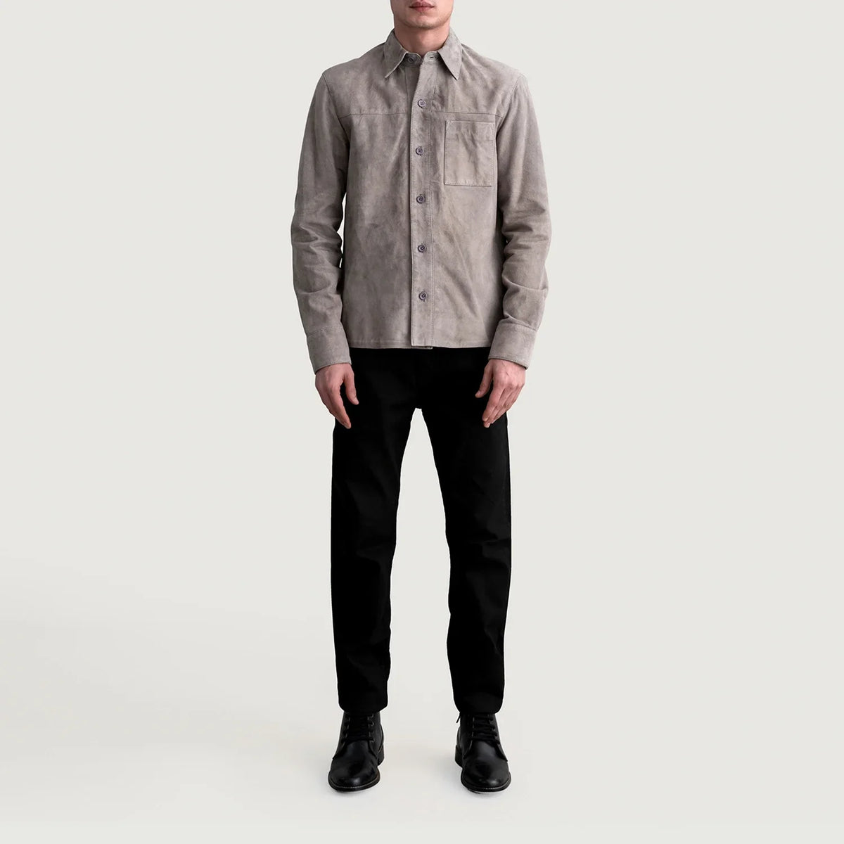 
Vista detalhada of Shirt & Buttons Hardware on Scout Grey Suede Leather Shirt para Homem para Homem