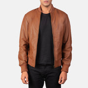 Men's Shane Castanho Blusão Bomber de Couro para Homem in Brown Sheepskin Leather - Front Profile View &amp; Tailored Silhouette | Buy Online