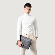 
The Baxter Leather Laptop Sleeve para Mulher para Mulher – alternate product view 9