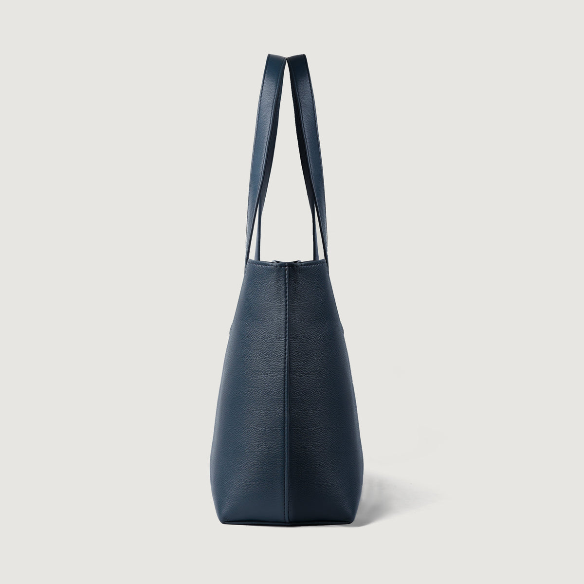 
The Bianca Bolsa tote em couro – alternate product view 6
