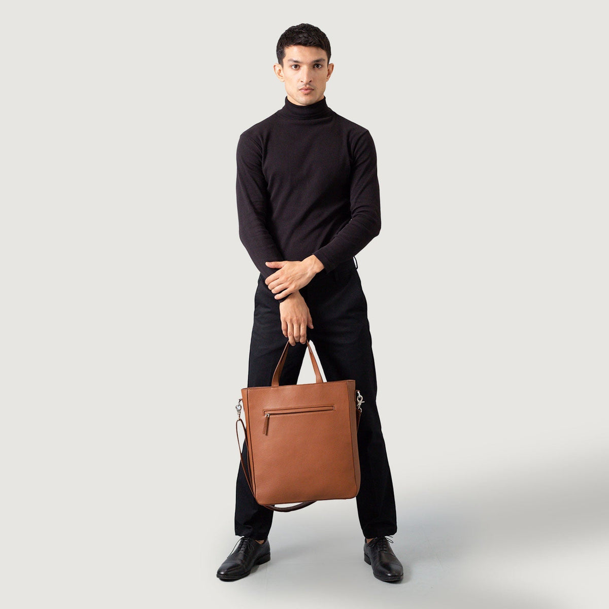 
The Poet Bolsa tote em couro – alternate product view 2