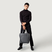 
The Poet Bolsa tote em couro – alternate product view 2
