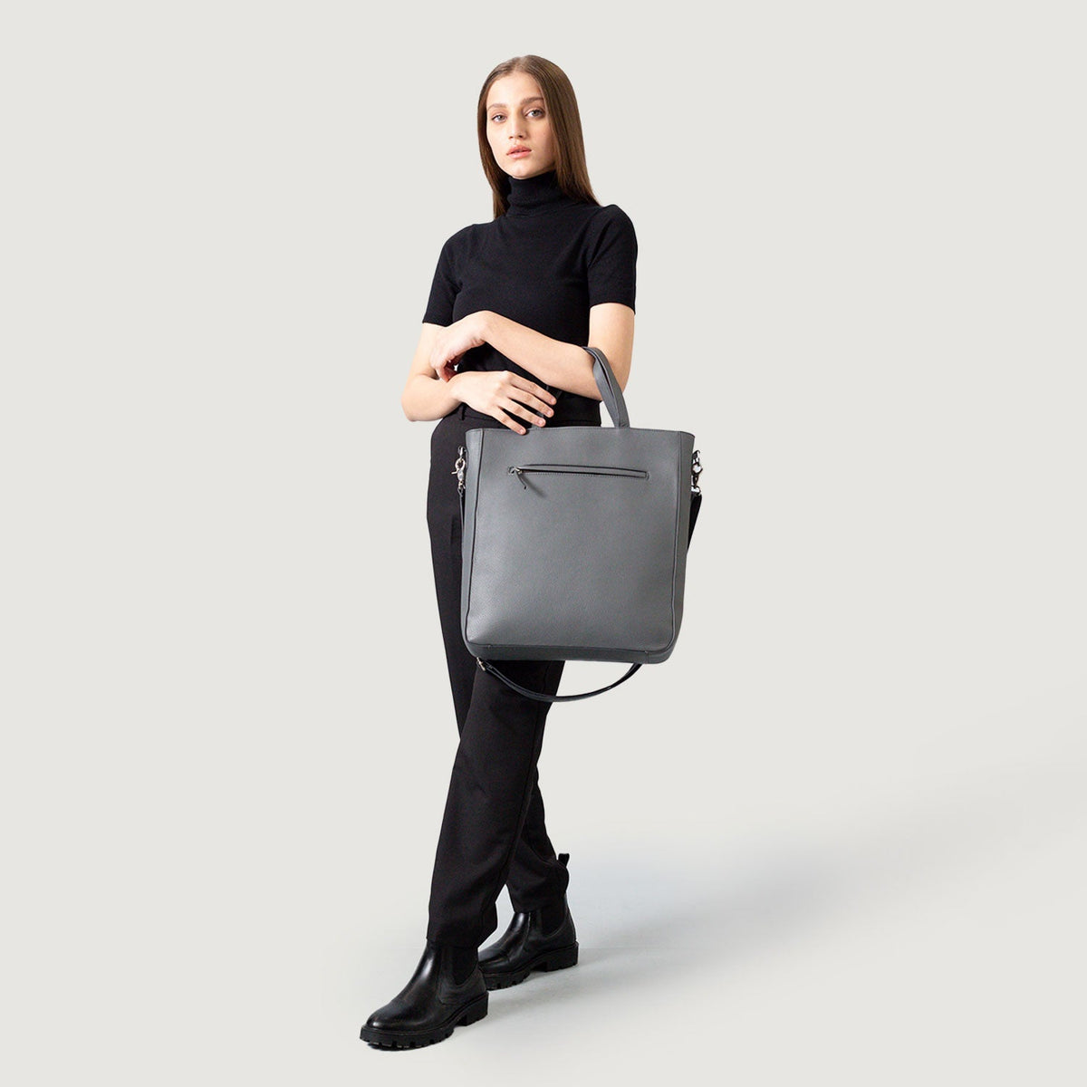 
The Poet Bolsa tote em couro – alternate product view 9