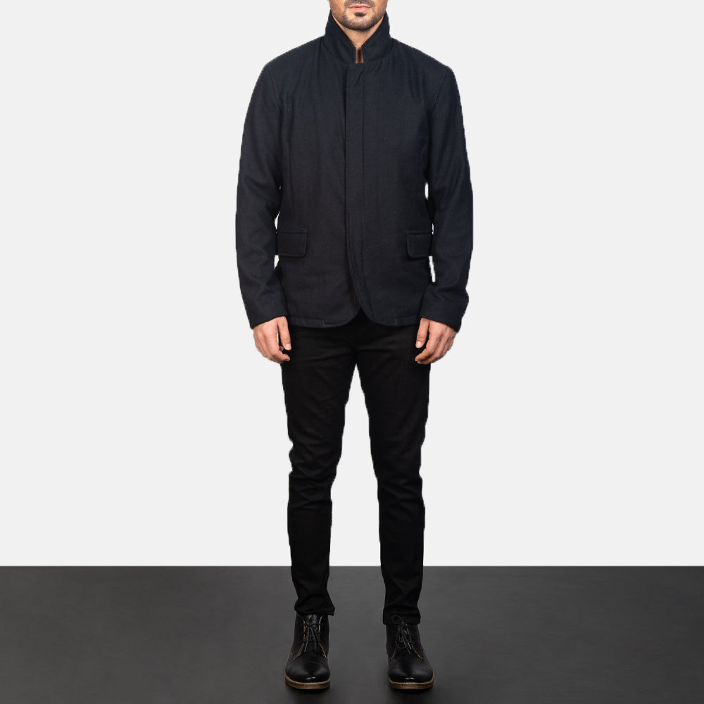 Men's Thomas Preto Wool Blusão de Couro para Homem - Lateral Side Profile View Showing Sleeve Cut &amp; Athletic Taper Fit