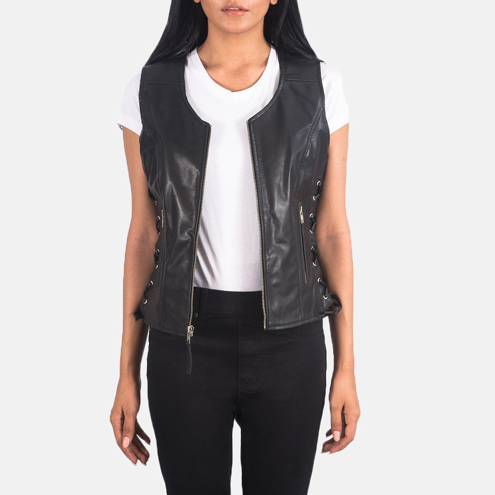 Women's Vanda Preto Leather Biker Vest para Mulher in Black Goatskin Leather - Front Profile View &amp; Tailored Silhouette | Buy Online