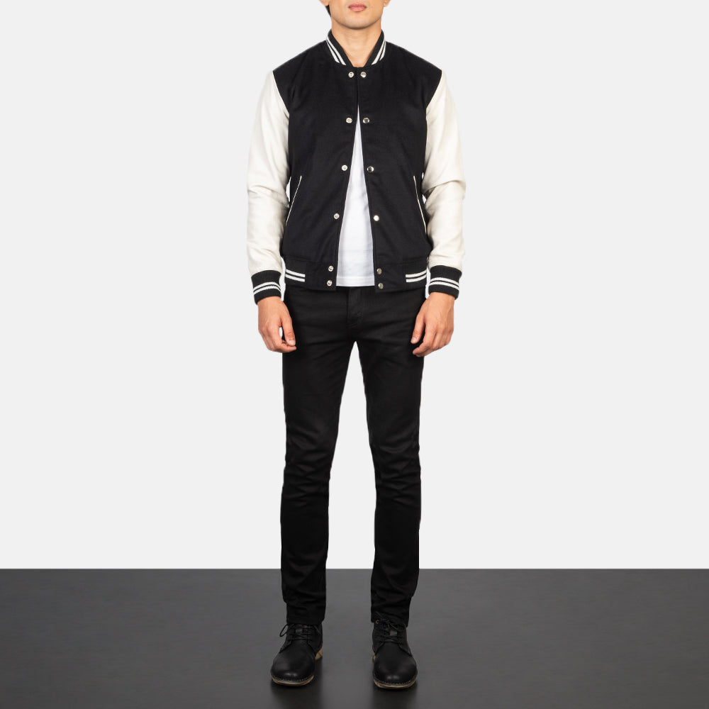 Men's Vaxton Preto &amp; White Hybrid Varsity Blusão de Couro para Homem - Lateral Side Profile View Showing Sleeve Cut &amp; Athletic Taper Fit