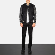 Men's Vaxton Preto Striped Hybrid Varsity Blusão de Couro para Homem - Lateral Side Profile View Showing Sleeve Cut &amp; Athletic Taper Fit