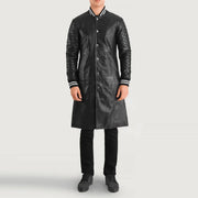 
Wilde Preto Leather Varsity Casaco em Couro para Homem in Black Sheepskin Leather - Vista frontal e silhueta ajustada | Comprar online