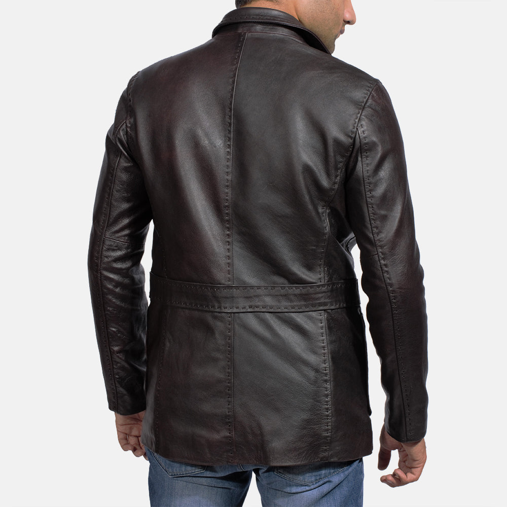 Men's Wine Preto Blazer de Couro de Couro para Homem - Lateral Side Profile View Showing Sleeve Cut &amp; Athletic Taper Fit
