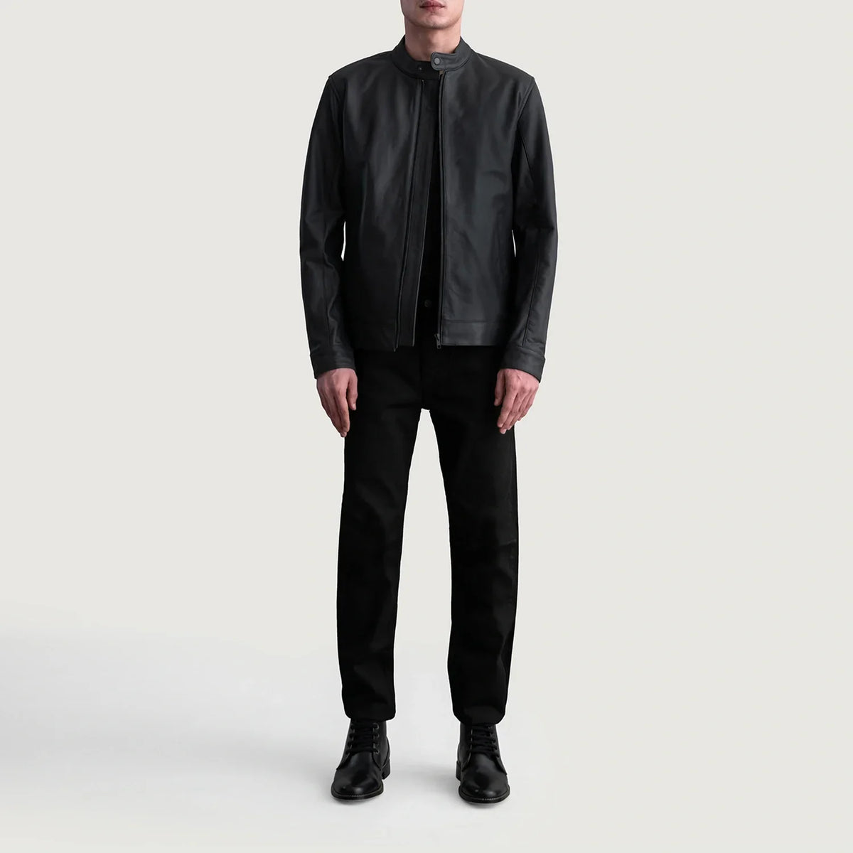 
Vista detalhada of Snap Button & Zipper Hardware on Zen Matte Preto Jaqueta Biker de Couro para Homem