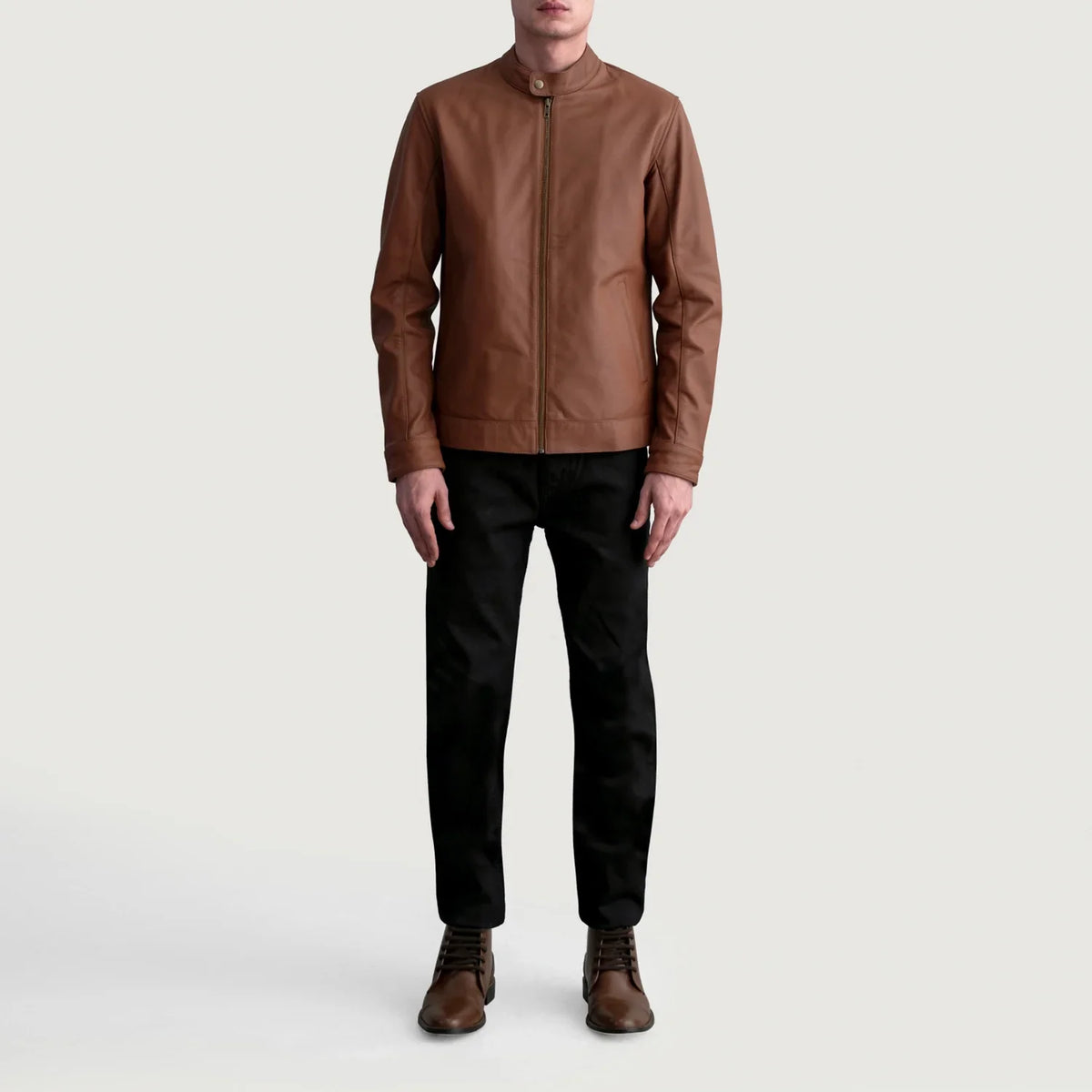 Close-Up Detail of Snap Button &amp; Zipper Hardware on Zen Matte Castanho Blusão Biker de Couro para Homem